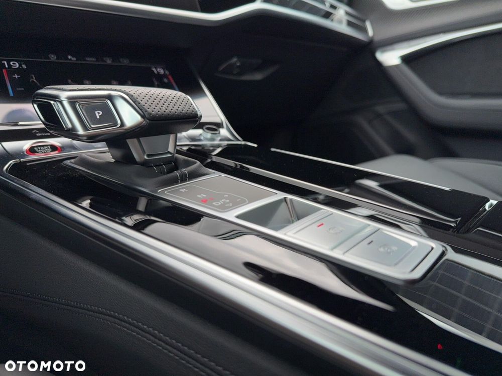 Audi RS6 Avant TFSI mHEV Quattro Tiptronic - 24