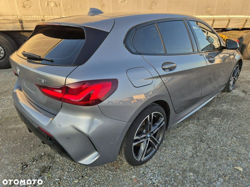 BMW Seria 1 118i Edition M Sport Shadow - 4