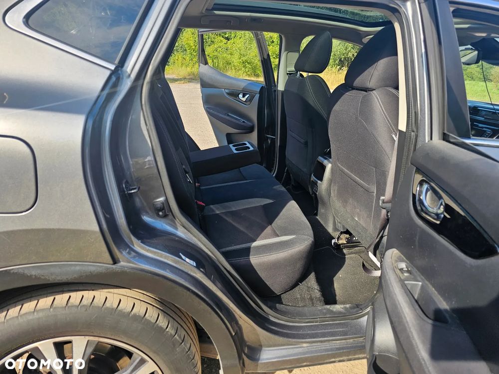 Nissan Qashqai 1.3 DIG-T N-Connecta - 11