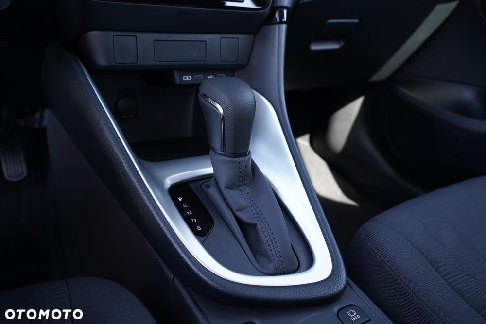 Toyota Yaris Hybrid 1.5 Comfort - 23