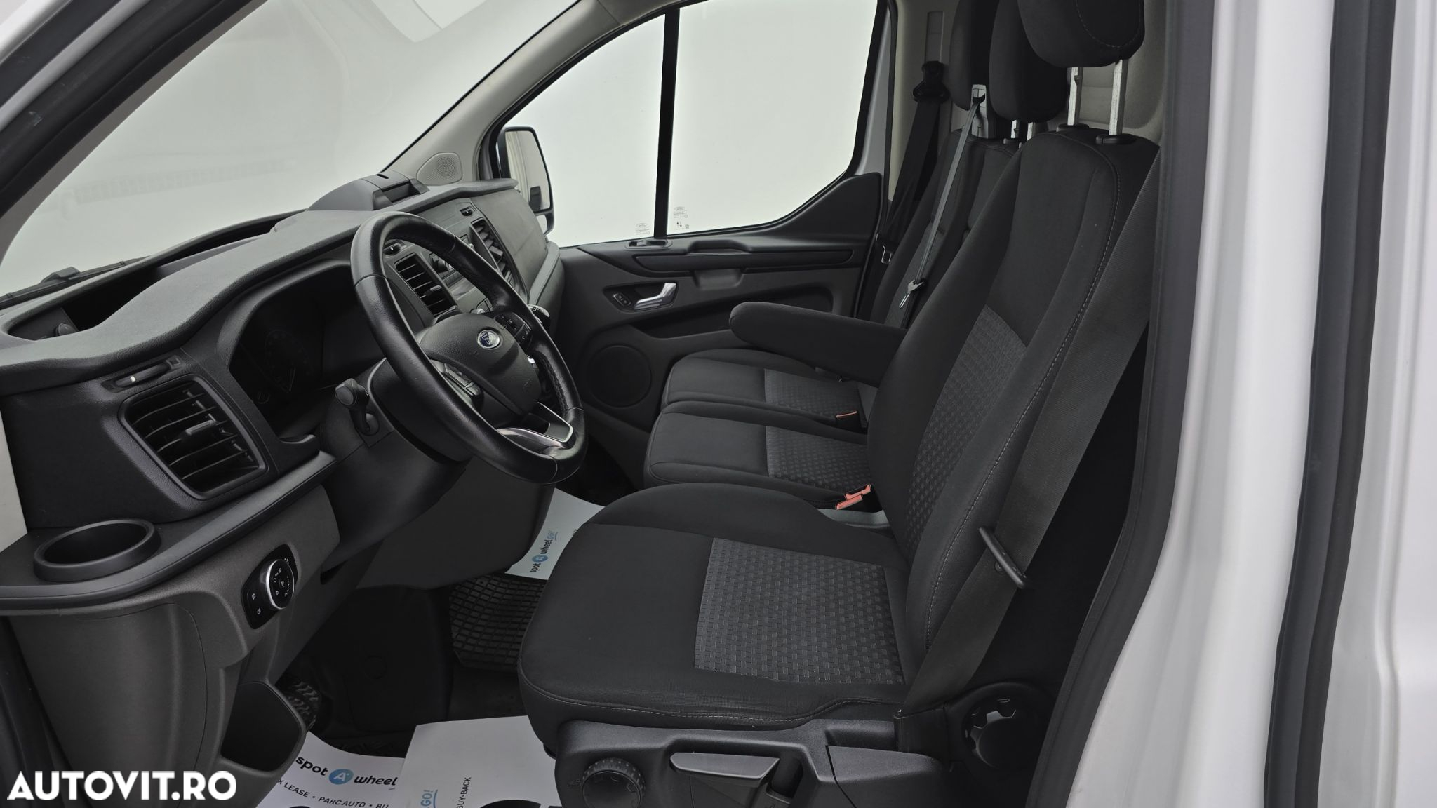 Ford Transit Custom - 12