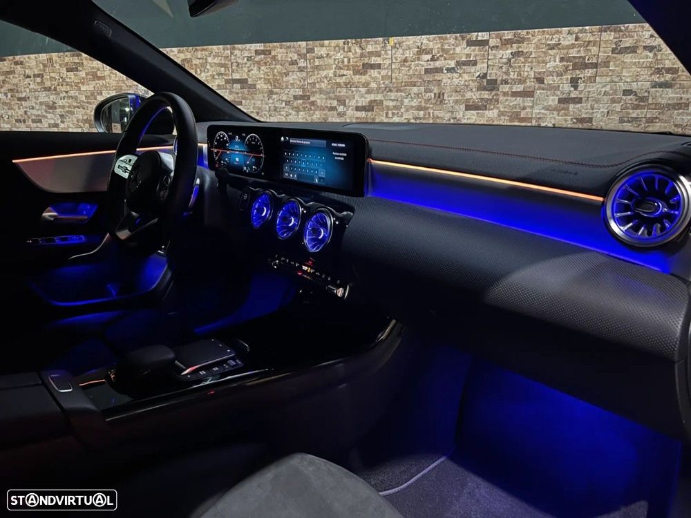 Mercedes-Benz CLA 250 - 14