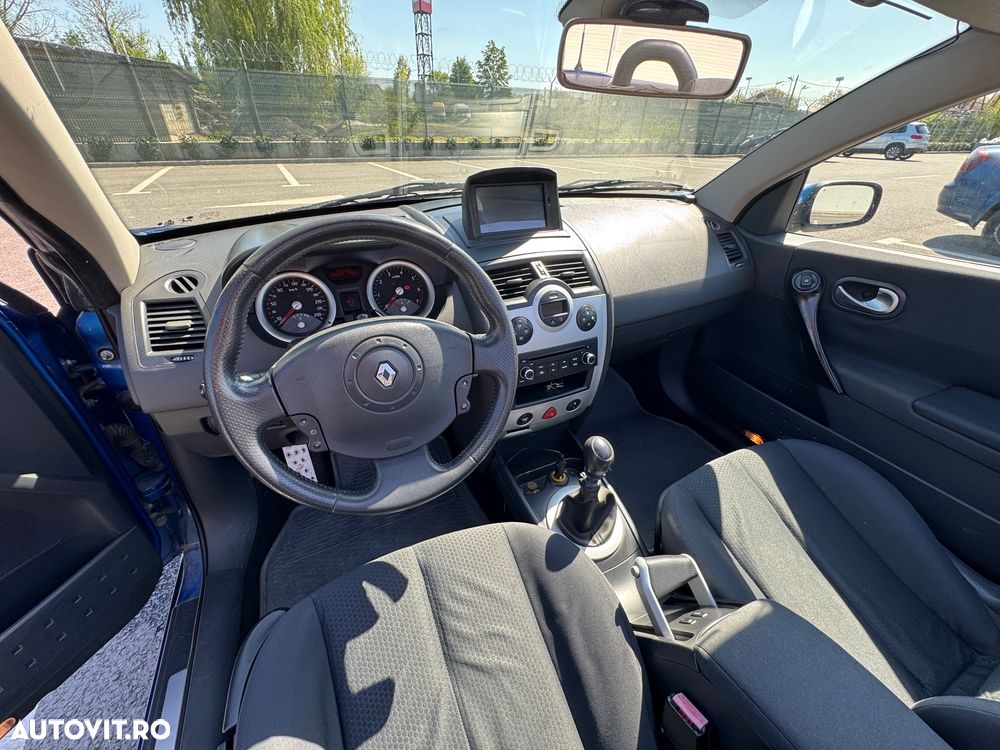 Renault Megane - 5
