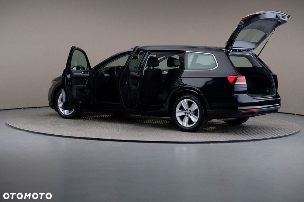 Volkswagen Passat Variant 2.0 TSI Business DSG - 7