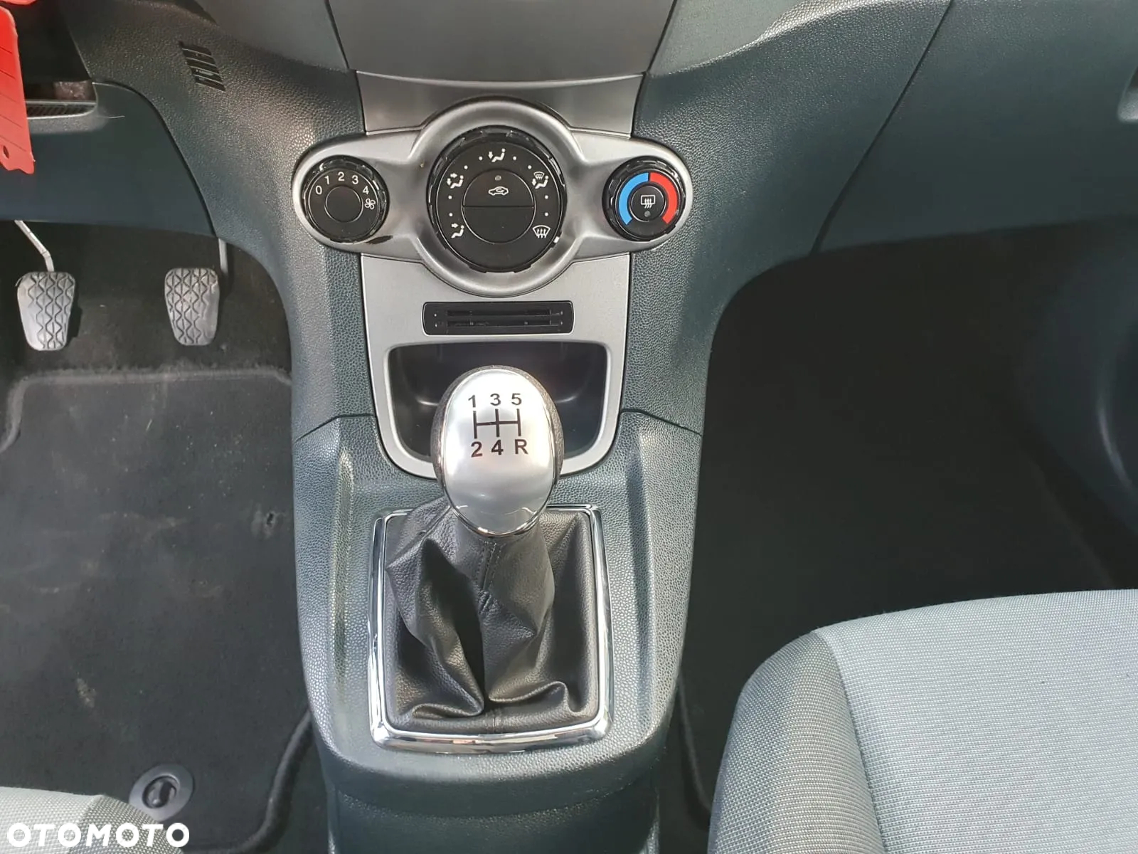 Ford Fiesta 1.25 Ambiente - 25