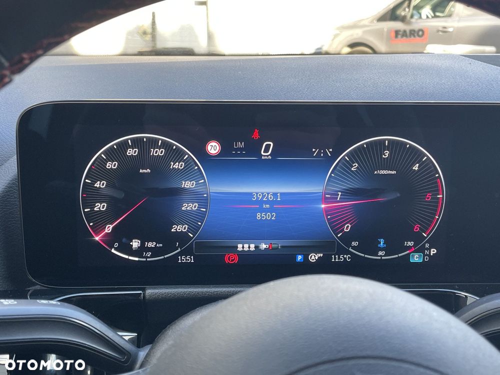 Mercedes-Benz GLA 200 d AMG Line 8G-DCT - 25