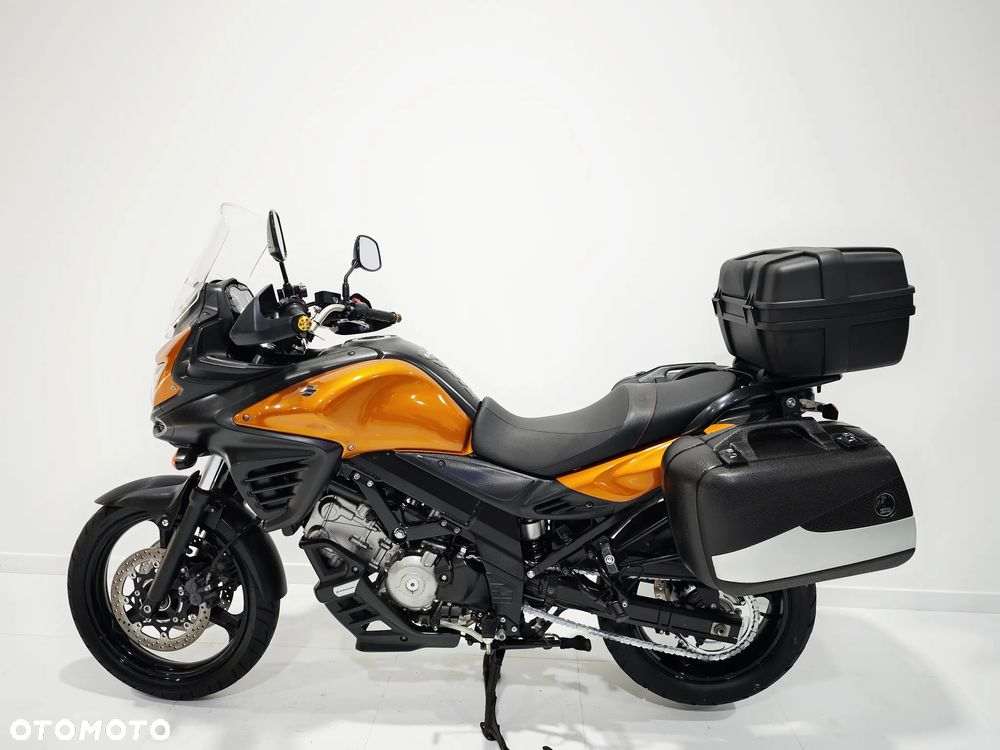 Suzuki V-STROM - 4