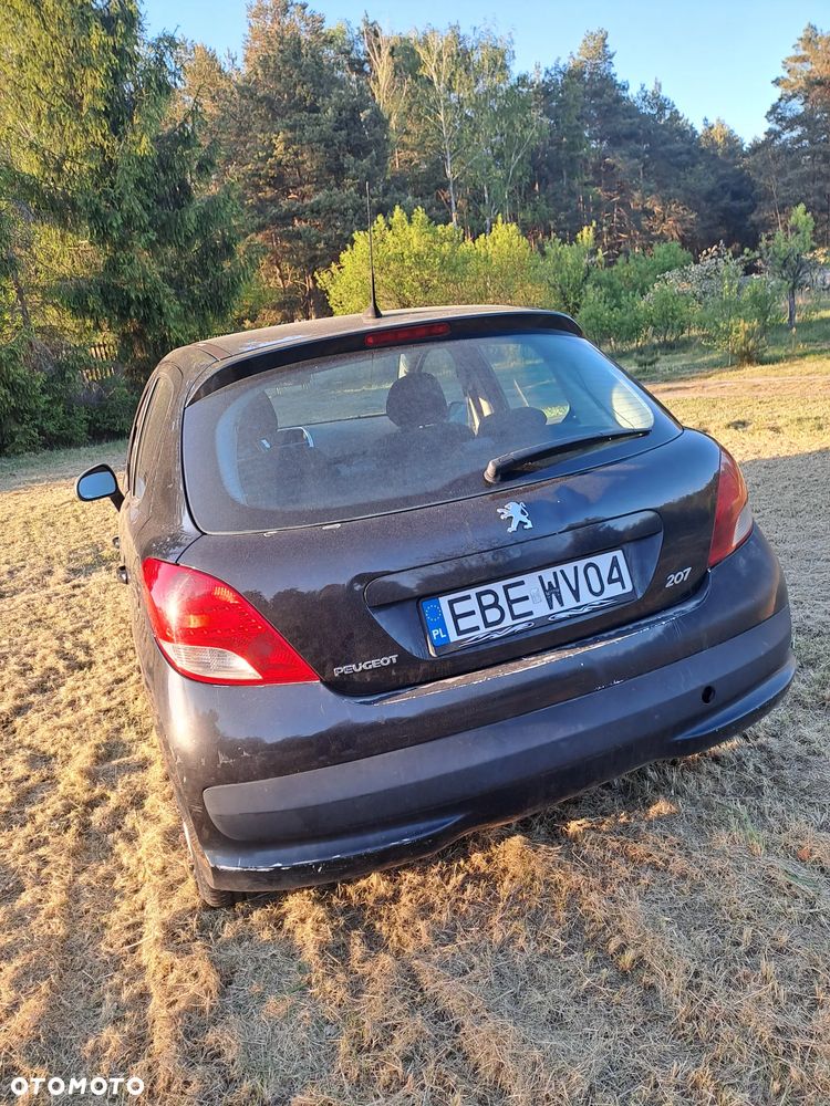 Peugeot 207 1.6 HDi - 5