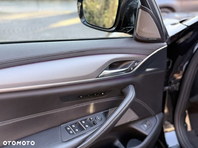 BMW M5 Standard - 19