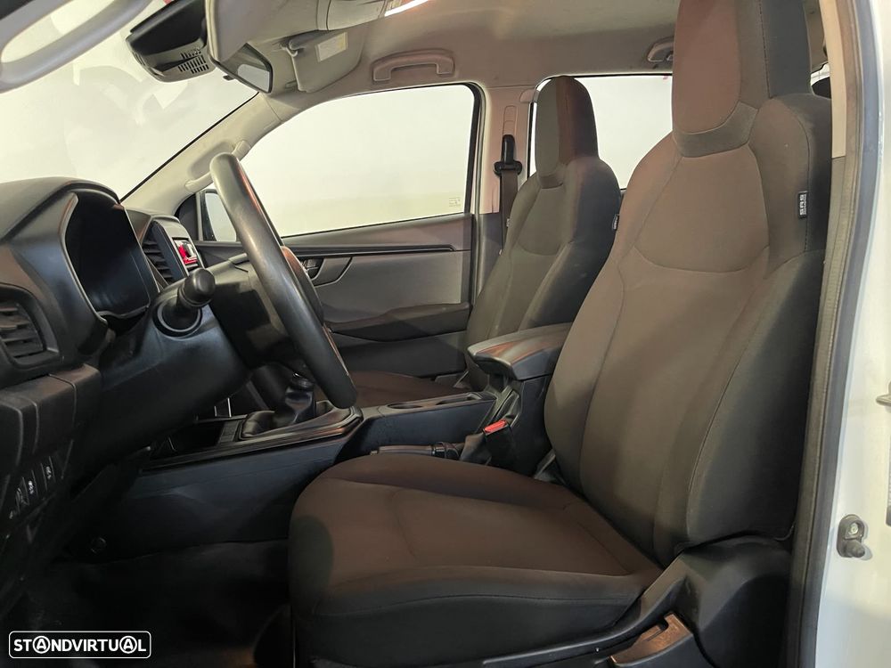 Isuzu D-Max 1.9 DDi 4WD 5 Lugares - 17