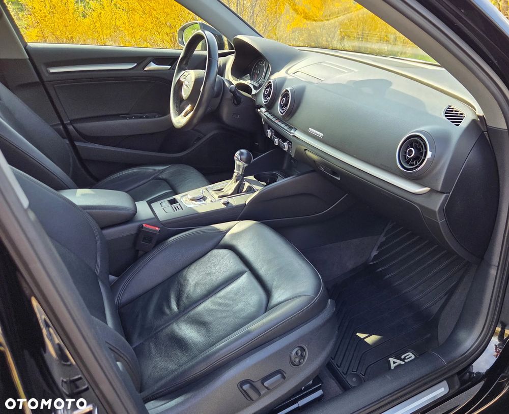 Audi A3 Limousine 40 TFSI quattro S tronic advanced - 17