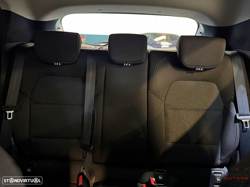 Renault Clio 1.0 TCe Evolution Bi-Fuel - 36