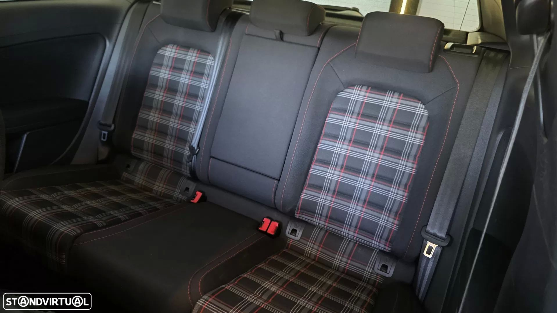 VW Golf 2.0 TSi GTi - 46