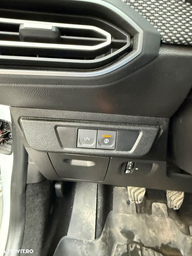 Dacia Logan ECO-G 100 MT6 XX - 10