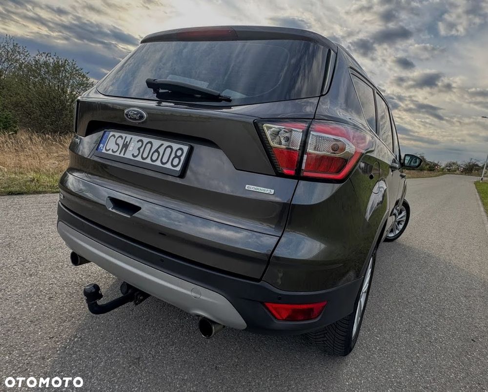Ford Kuga 1.5 EcoBoost 4x4 Titanium - 9