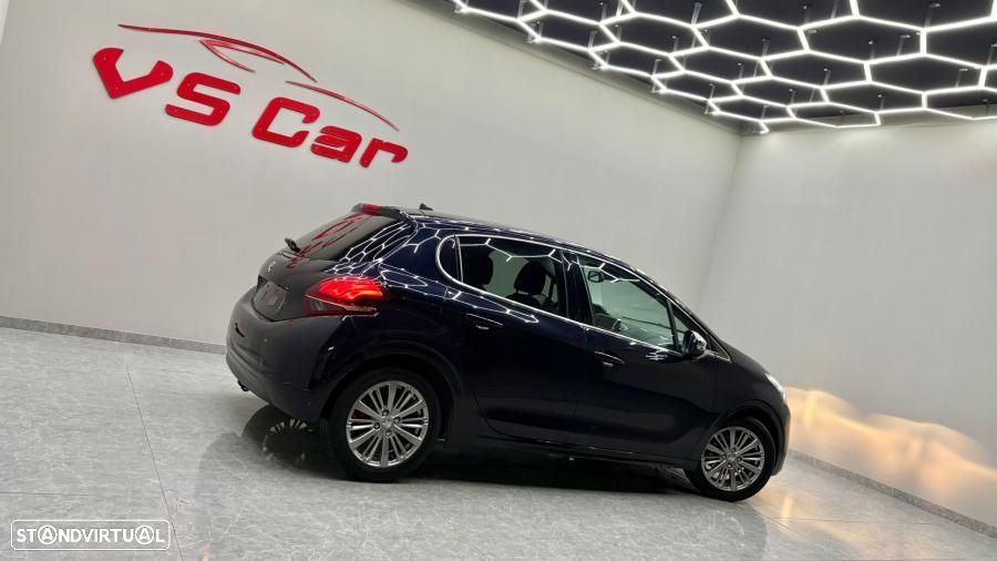 Peugeot 208 1.2 PureTech Allure - 29