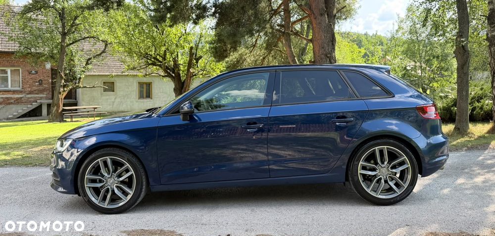 Audi A3 Sportback 2.0 TDI Ambition - 12