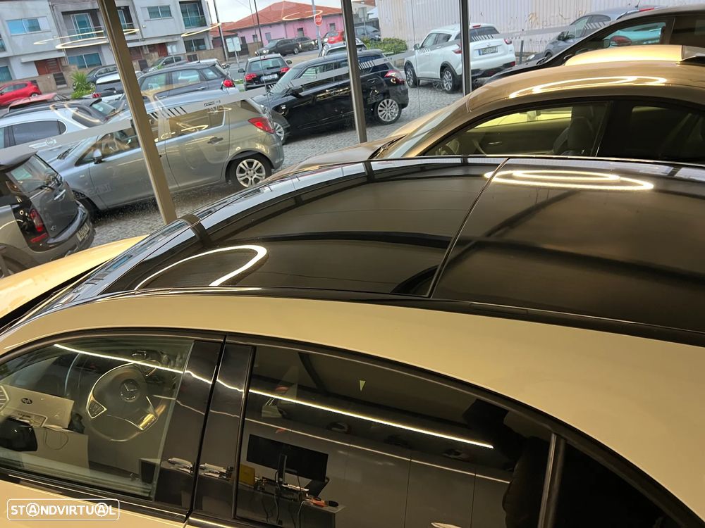 Mercedes-Benz A 45 AMG 4Matic Speedshift 7G-DCT - 18