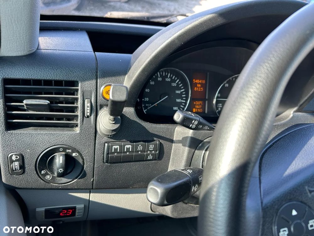 Mercedes-Benz Sprinter 519 - 10