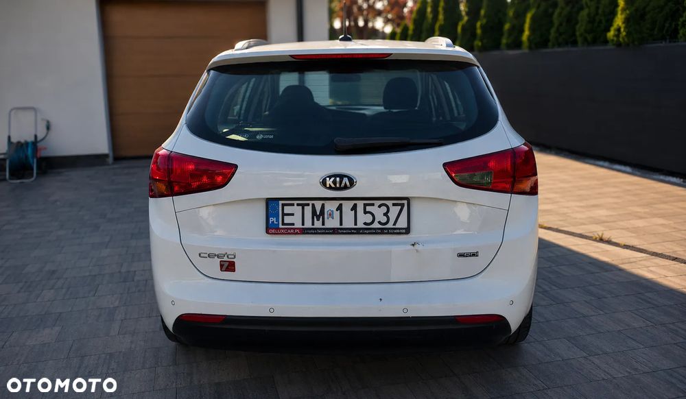 Kia Ceed 1.6 CRDi L Business Line DCT - 4