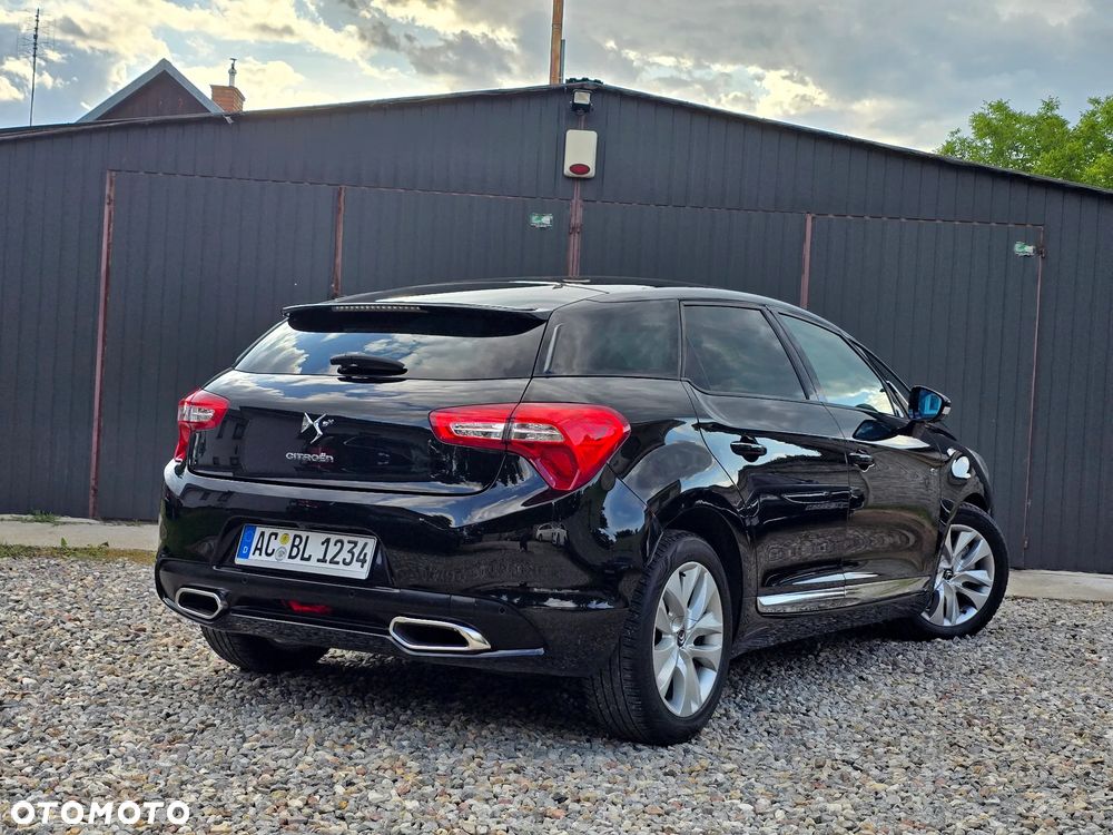 Citroën DS5 Hybrid4 EGS6 SportChic - 6