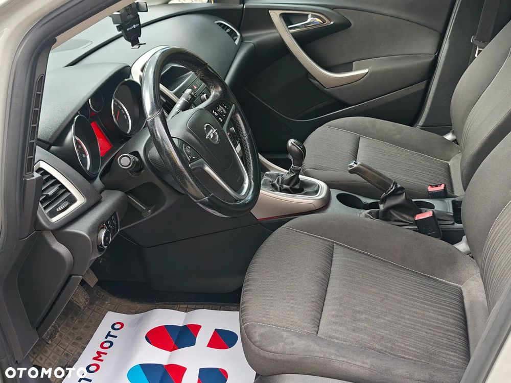 Opel Astra 1.4 T Cosmo - 7
