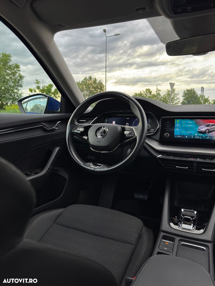 Skoda Octavia 2.0 TDI DSG Style - 17