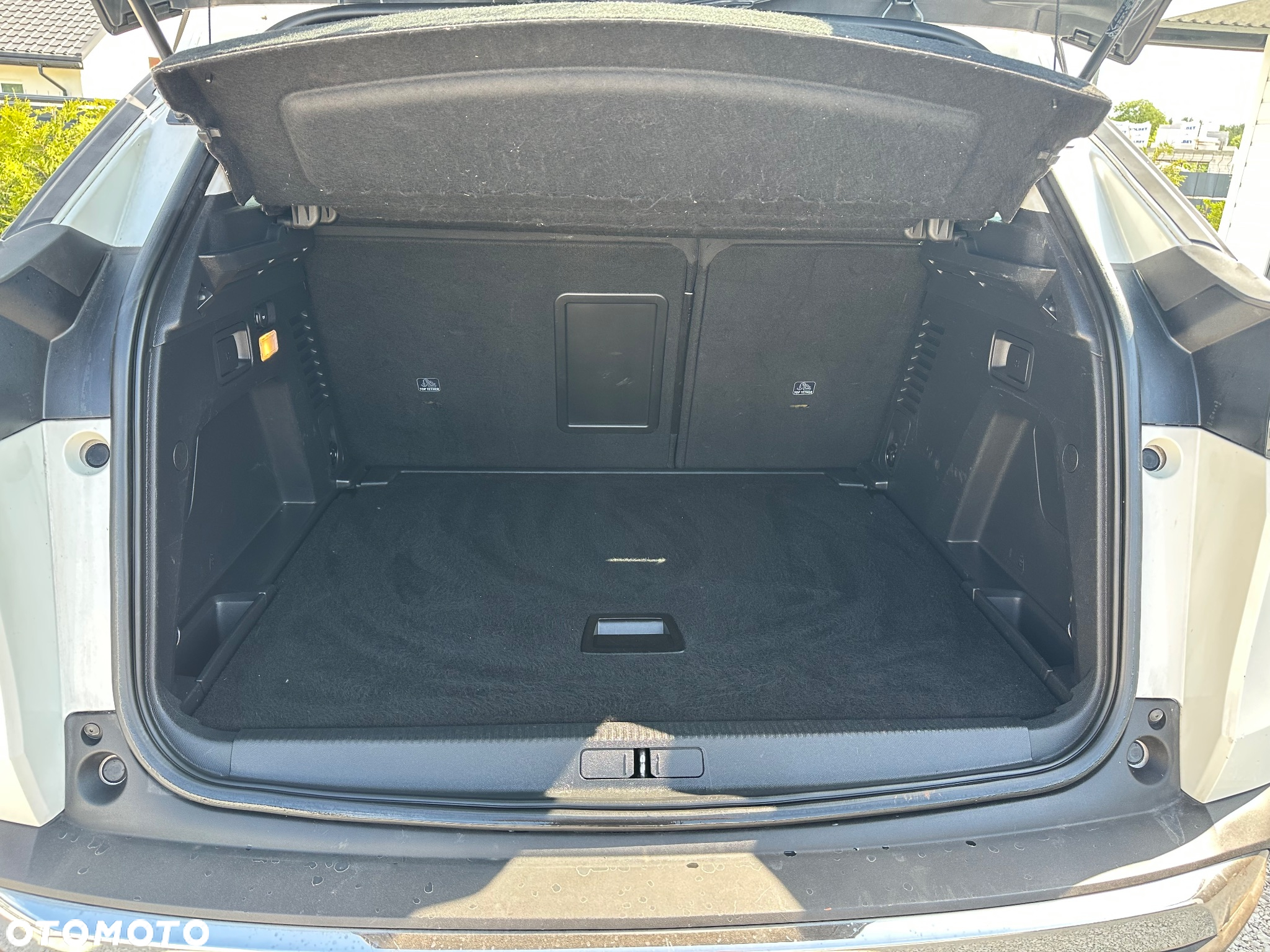 Peugeot 3008 1.6 BlueHDi Allure S&S - 29