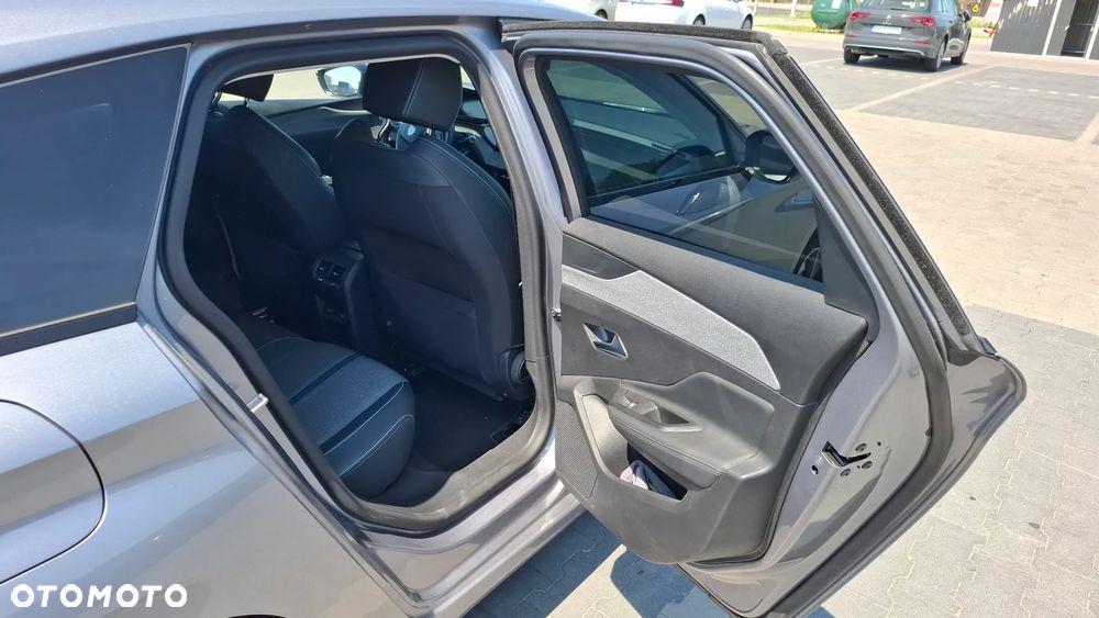 Peugeot 308 1.5 BlueHDi Allure S&S EAT8 - 12