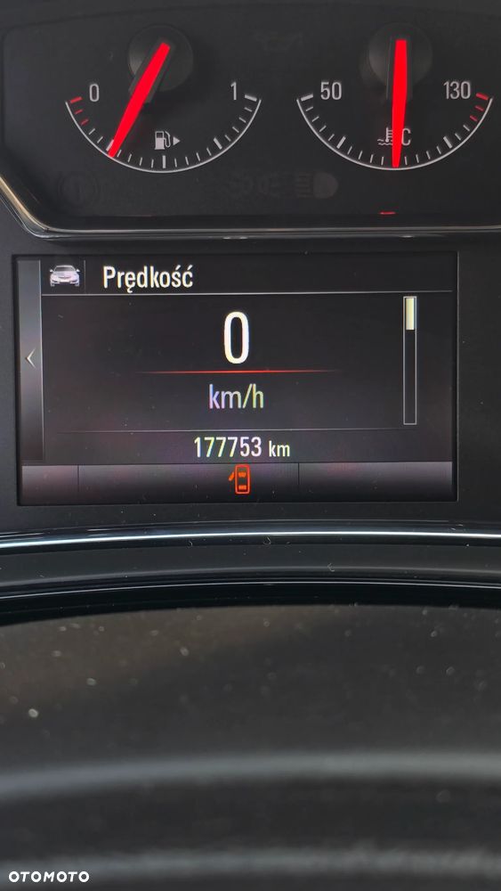 Opel Insignia 2.0 CDTI Cosmo S&S - 11