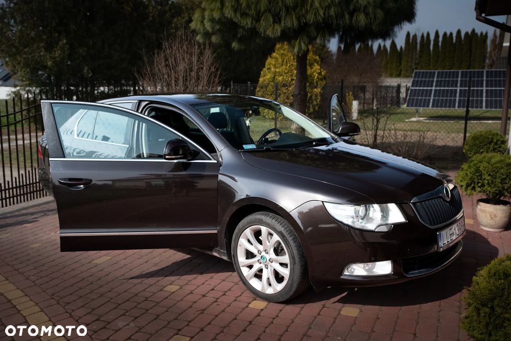 Skoda Superb - 2