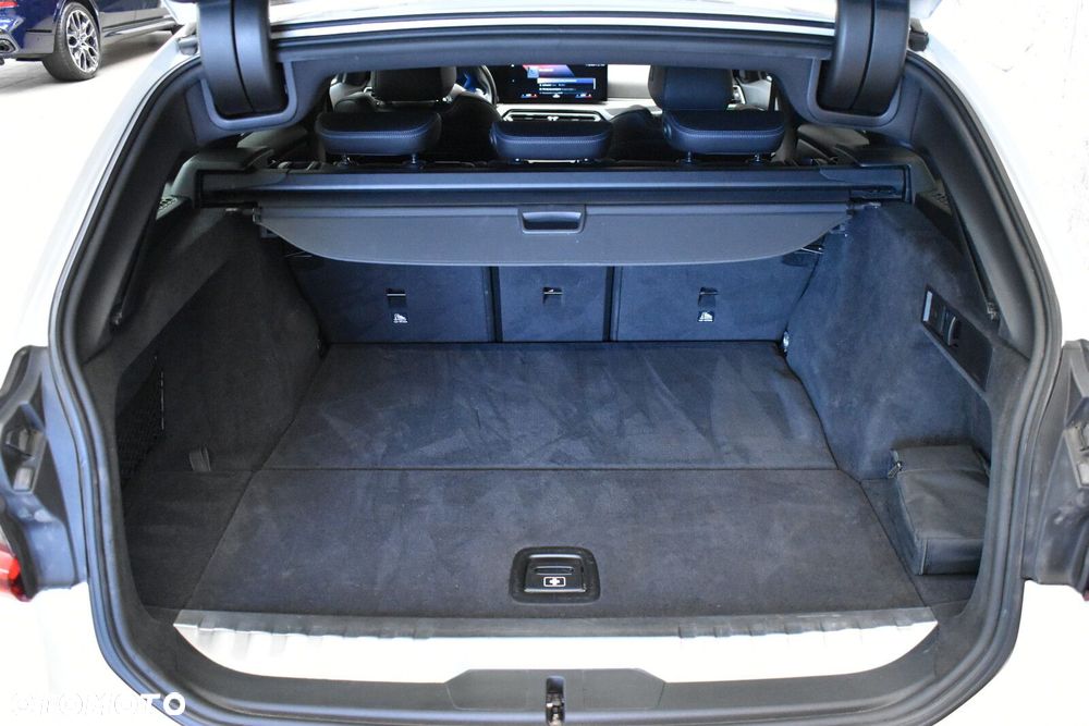 BMW Seria 3 - 22