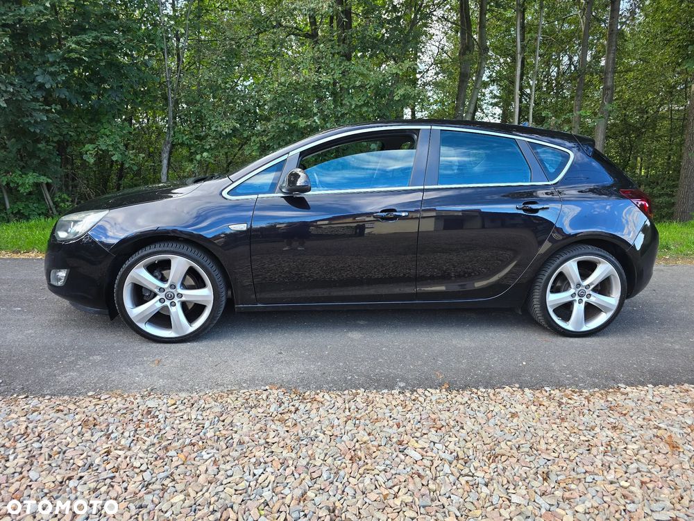 Opel Astra IV 1.6 T Cosmo - 6