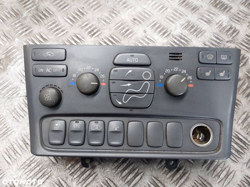 PANEL NAWIEWU VOLVO S80 I  9472420 ID: 237449 - 1