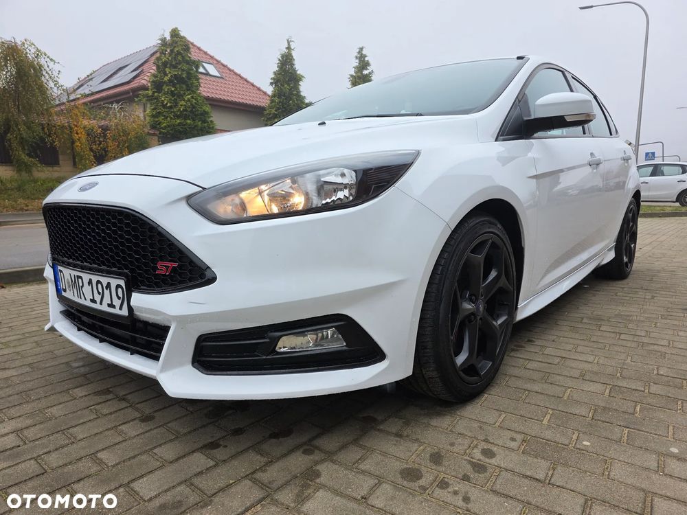 Ford Focus 2.0 TDCi ST - 3