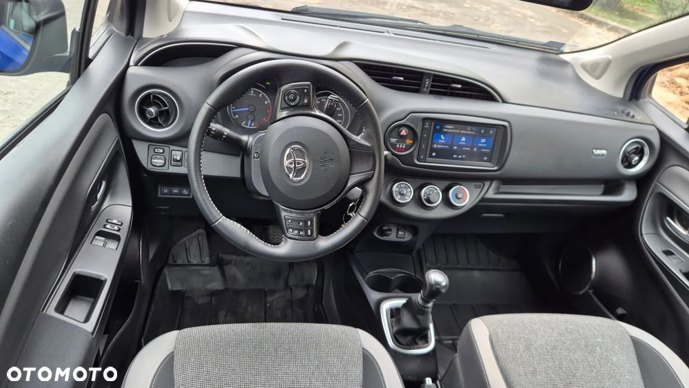 Toyota Yaris 1.5 20th Anniversary - 8
