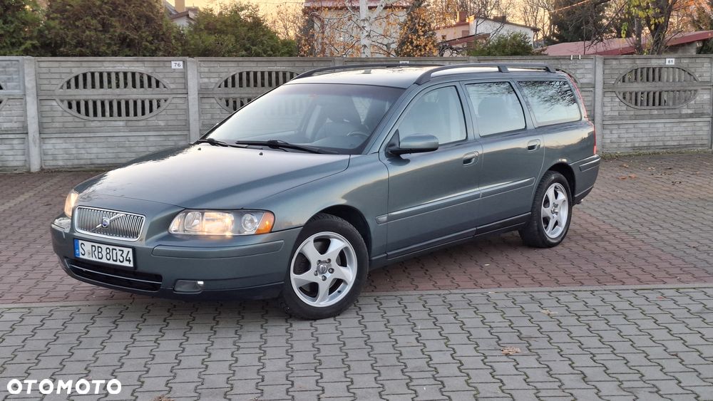 Volvo V70 2.4 Momentum - 17