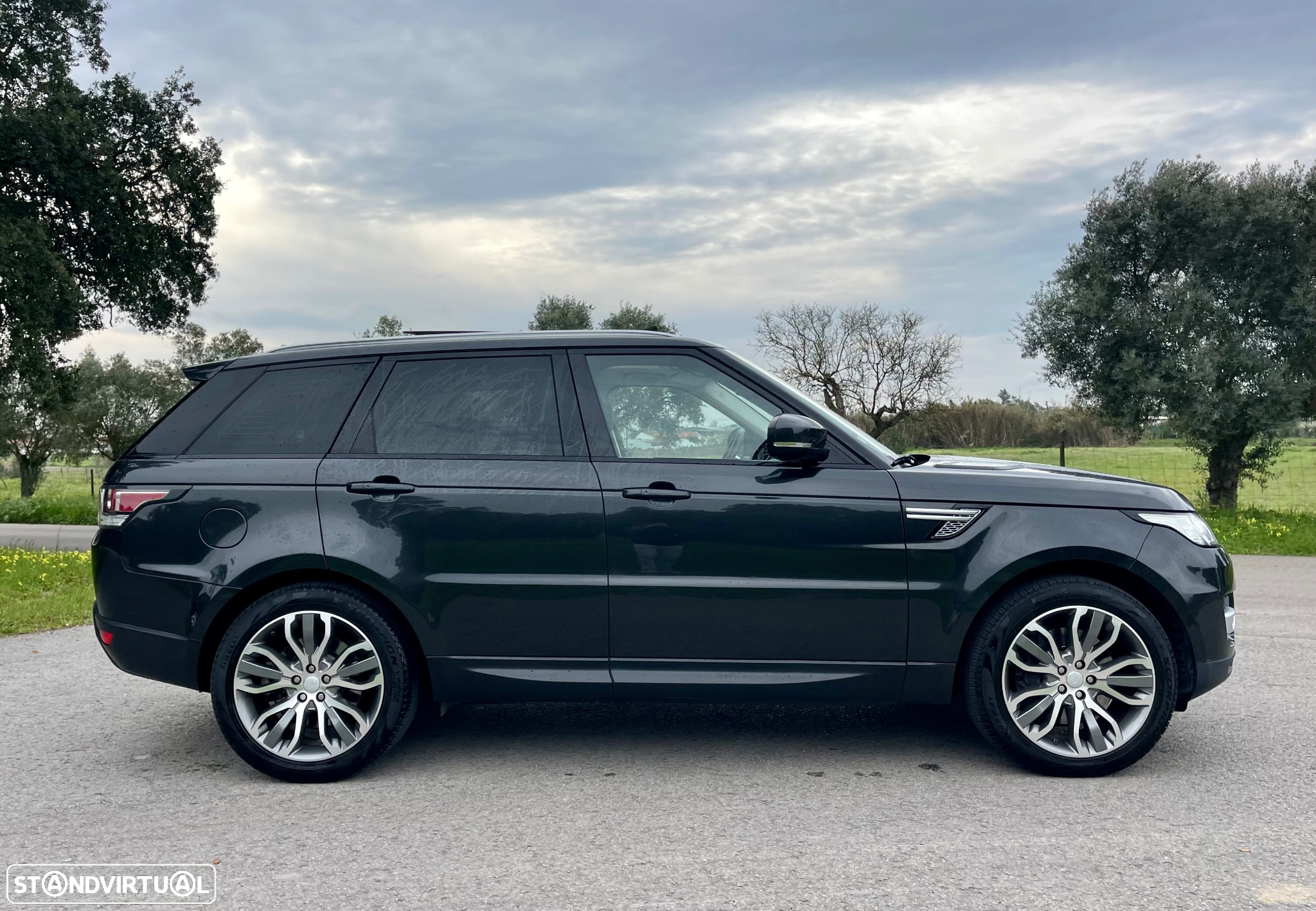 Land Rover Range Rover Sport 3.0 SDV6 HSE Dynamic - 4