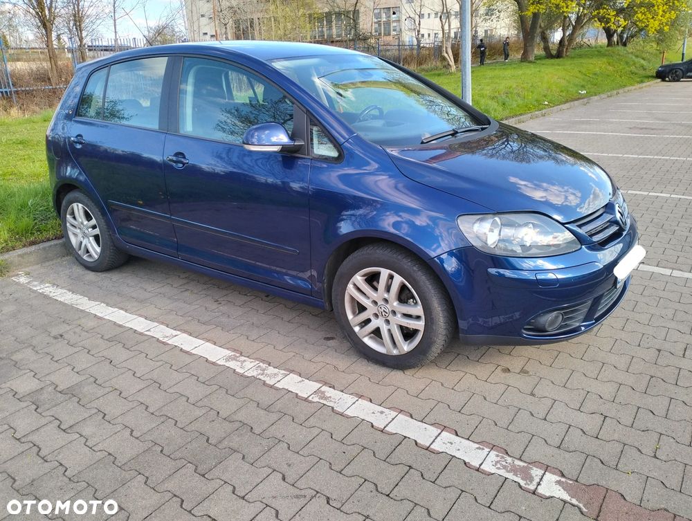 Volkswagen Golf Plus 1.9 TDI Cross - 11
