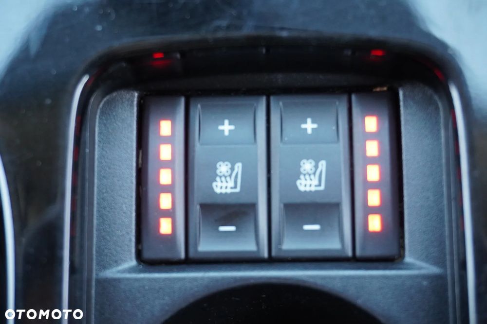 Ford Mondeo 2.0 TDCi Titanium X - 23