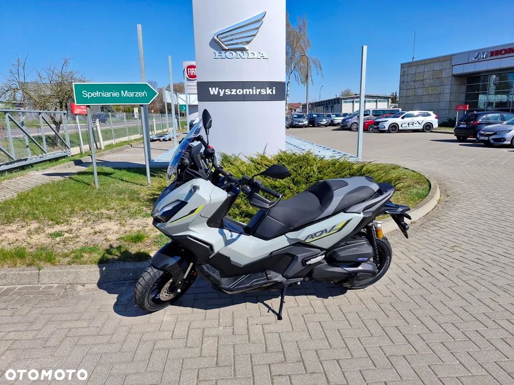 Honda ADV350