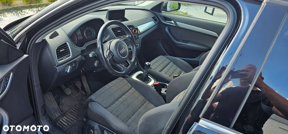 Audi Q3 2.0 TDI - 12