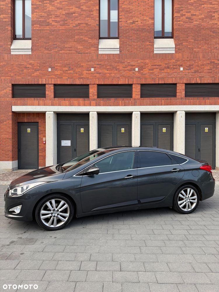 Hyundai i40 1.6 GDI Comfort + - 25
