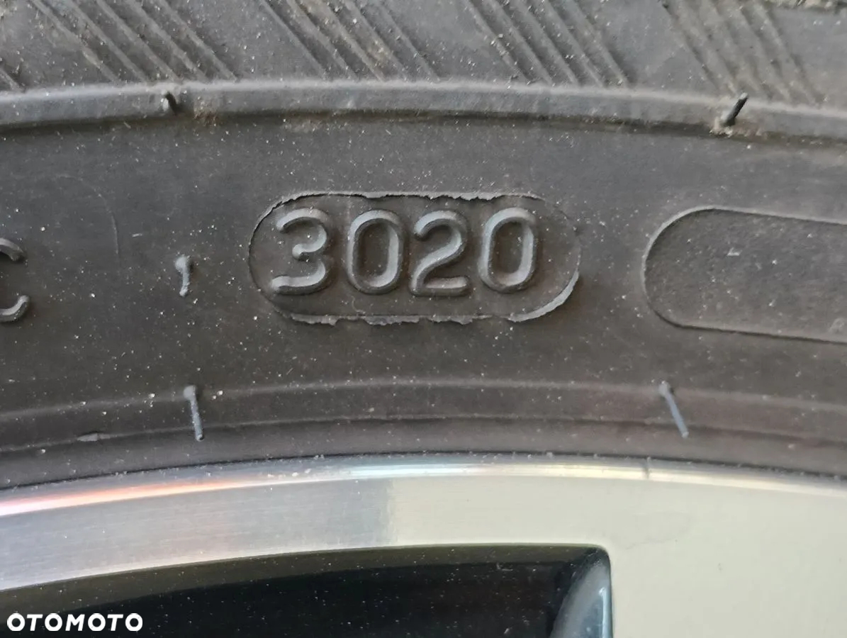 LEXUS NX 14-21r Koła z Oponami Zimowymi 225/60 R18 NOKIAN 20r - 12