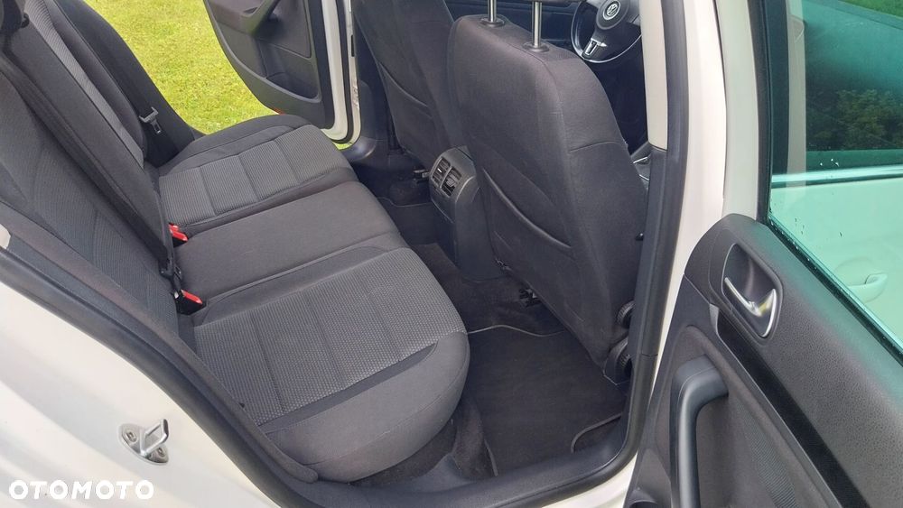 Volkswagen Golf - 15