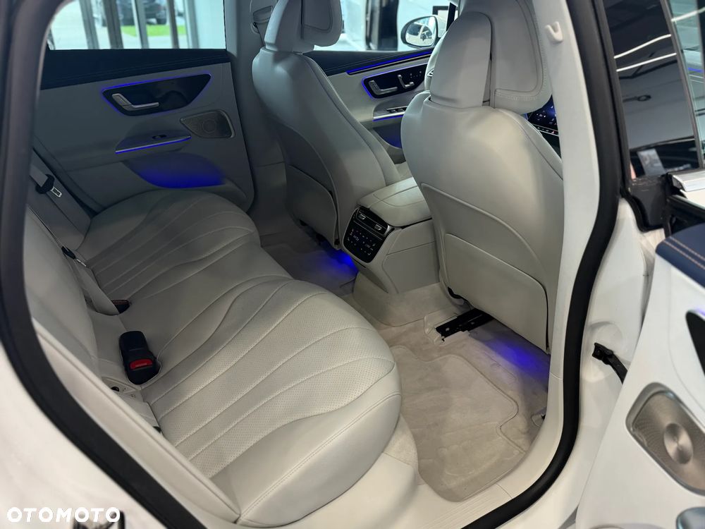 Mercedes-Benz EQE 350 89kWh 4-Matic Electric Art - 7