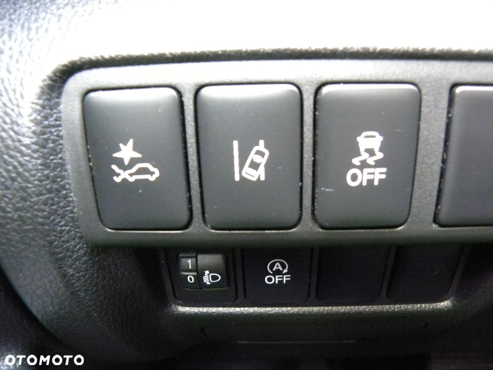 Mitsubishi Eclipse Cross 1.5 T-MIVEC CVT 4WD Spirit+ - 25