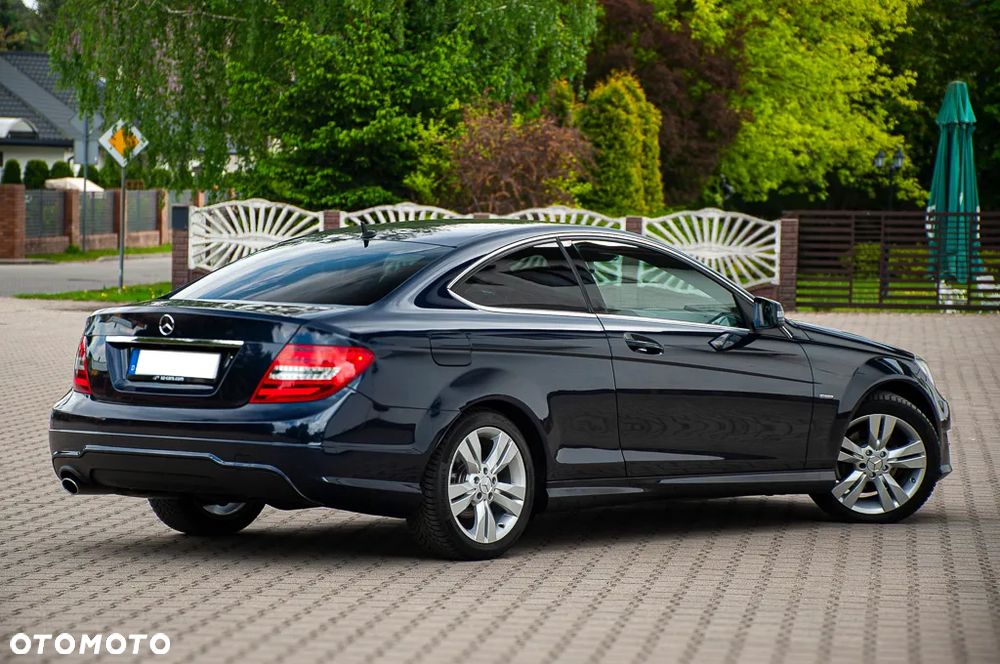 Mercedes-Benz Klasa C 180 BlueEFFICIENCY - 12