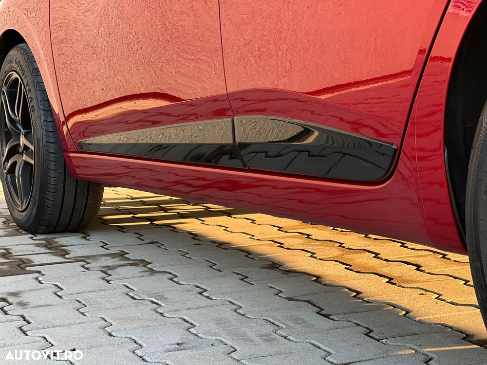 Nissan Micra 1.0L Visia - 34