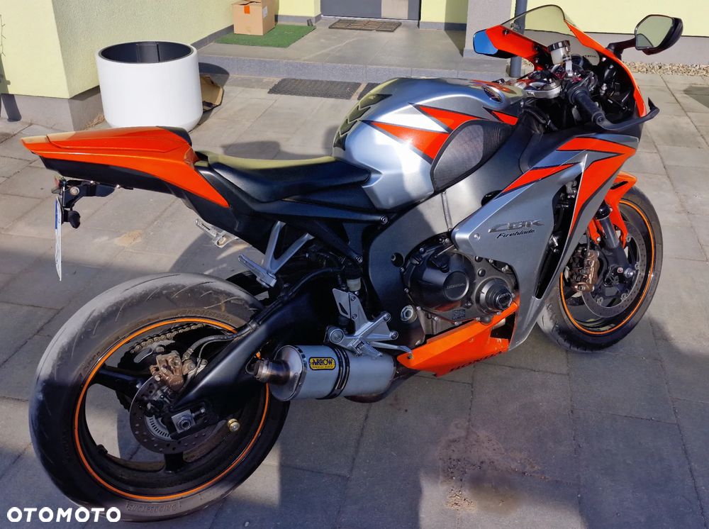 Honda CBR - 5